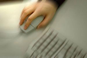 見守りカメラでいつでも自宅の状態を把握